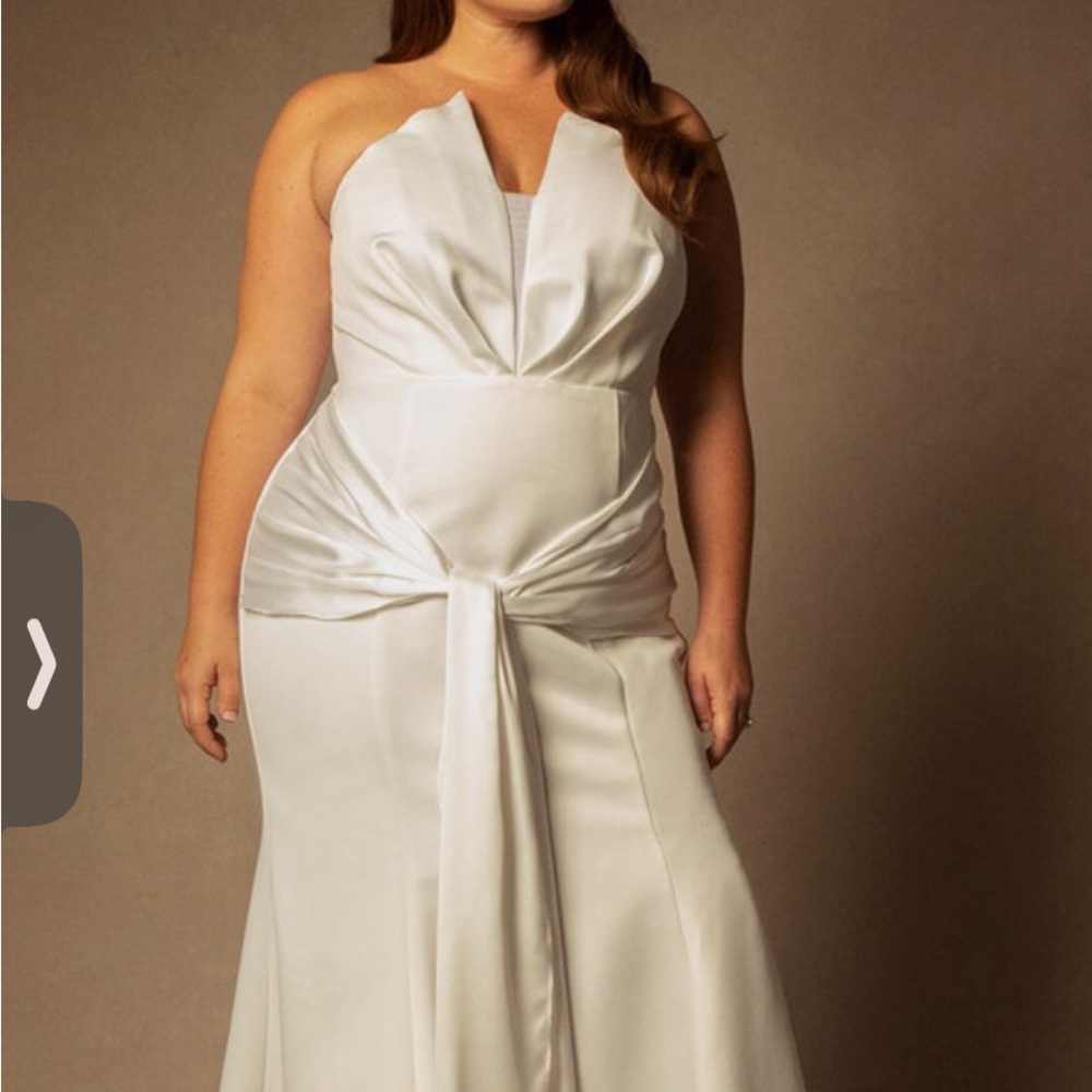 Eloquii Elegant White Wedding Dress